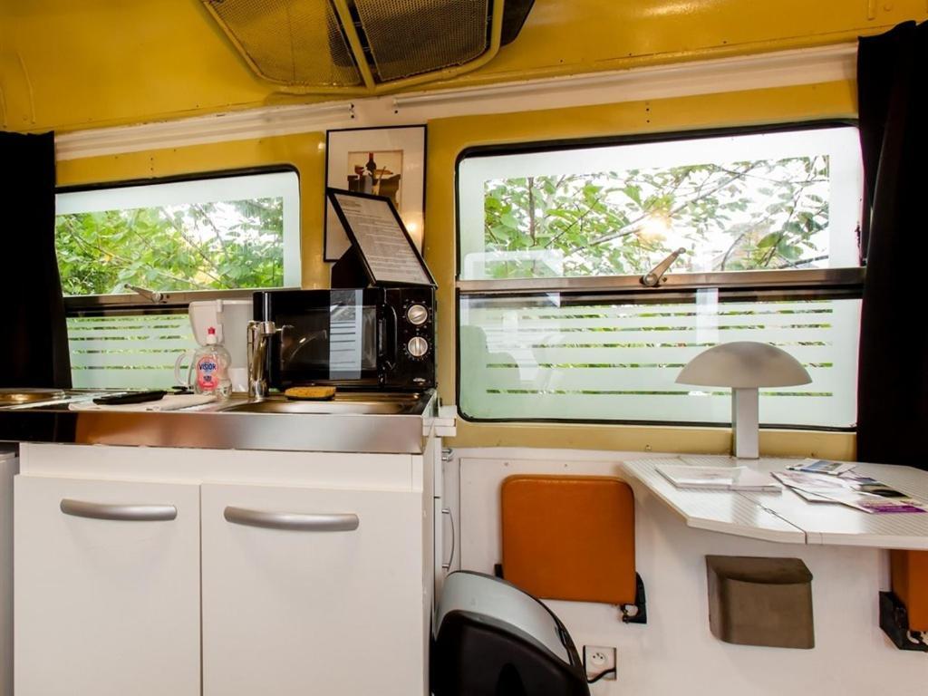 Hébergement Insolite Picasso Lanester Habitación foto